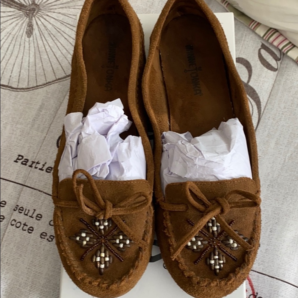 Minnetonka suede moccasin